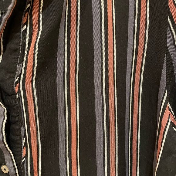 ⭐️ Paper Label Blouse - Small - Picture 2 of 4